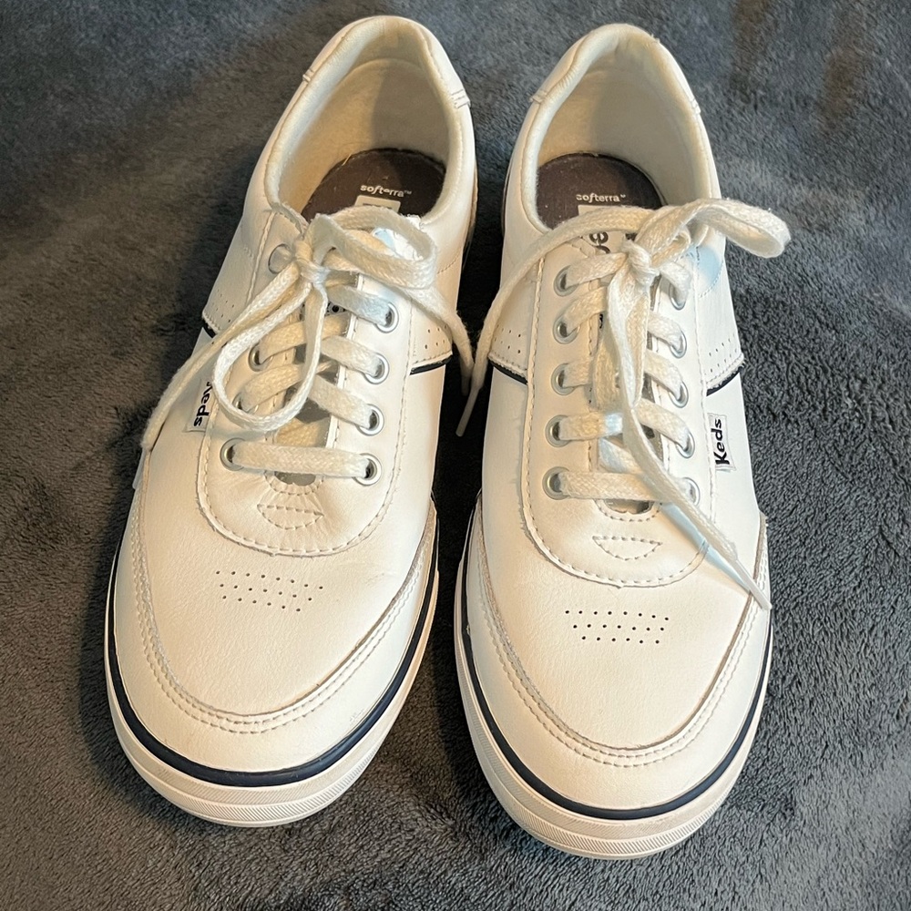 Keds women’s courty II leather sneakers size 7.5